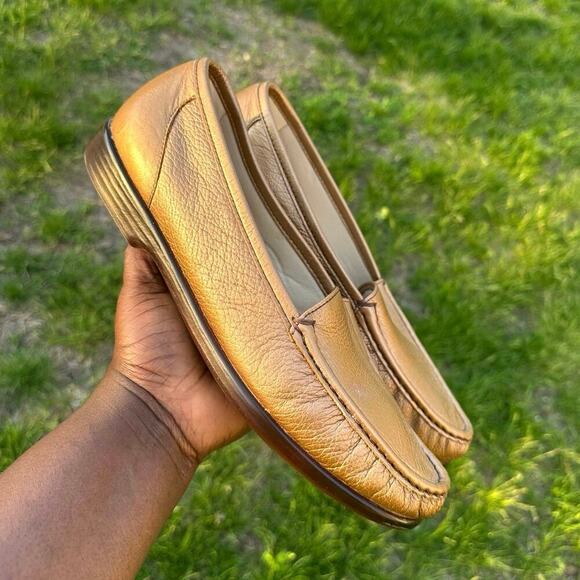 SAS‎ Simplify Tripad Comfort Everyday Loafers Women’s Size 11 Metallic Gold - Picture 13 of 16